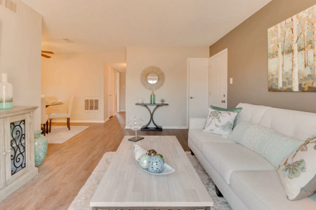 Forest Glen Apartments gallery photo 11