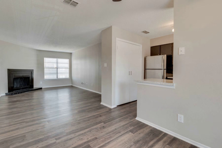 Forest Glen Apartments gallery photo 19